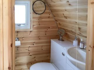 The Dalmore Pod - Alness - 6