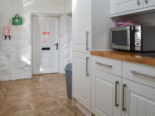 Porth Cormon Farmhouse - Llangwnadl - 3