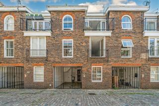 ELGIN MEWS NORTH beside Maida Vale tube and parking LONG TERM BOOKINGS - London - 9