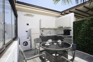 Adonis Gold Aegina - - 1