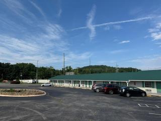 Holiday Motel by Belvilla Cleveland, TN - Cleveland - 1
