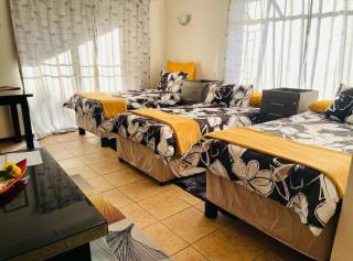 B's Home For Guests - Bloemfontein - 7