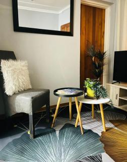 B's Home For Guests - Bloemfontein - 4