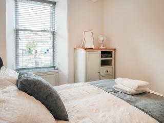 Liquorstane - Uk40568 - Falkland - 1