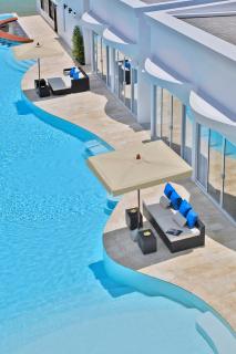 The Privilege Hotel Ezra Beach Club - Bangrak Beach - 1