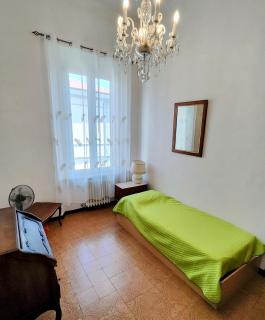 GABRY'S HOME Three-Bedroom Big Apartment near city center & train station to Pisa and Florence & ferries to Sardegna Corsica - Livorno - 9