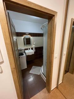 Modern 2-bedroom apartment with balcony - Malacky - 3