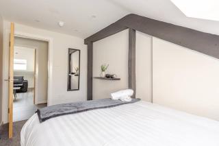 Stylish Liverpool Retreat - 2-Bed with Sofa Bed, Sleeps 6 - Perfect for Families & Friends - Liverpool - 6