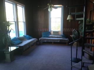 Royal Nesu Retreat House - Geyserville - 3