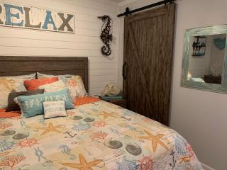 Stunning Oceanview Luxury Remodel, Bikes Included! - Hilton Head Island - 1