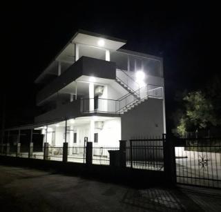 Apartmani Stanojević Čanj - 0
