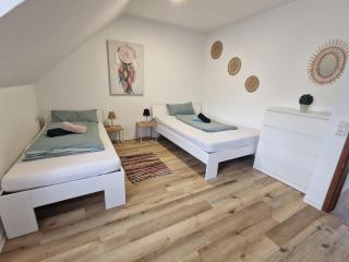 Grimm Apartment - 8