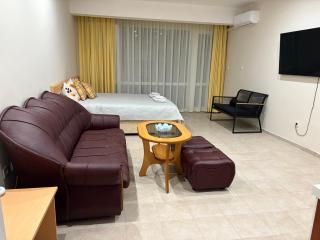 Miramar Palace 612S - 8