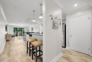 919 Harbour Point - 4