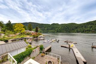 Waterfront Home on Lake Samish with Hot Tub and Dock! - Bellingham - 0