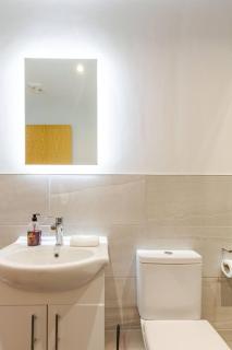 Liverpool City Haven - Modern 1-Bed Apartment for Couples & Solo Travelers - Liverpool - 4