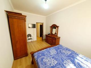 Armenakapartment 3 bedroom Amiryan - Yerevan - 3