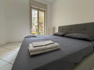 Centrale e spazioso con 3 camere, 3 bagni e terrazzo - 1