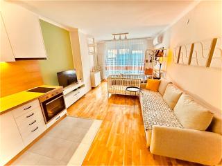 Studio 4 - Pirot - 8