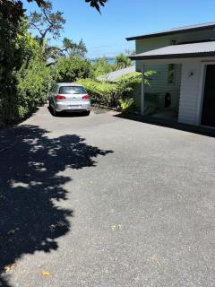 Attractive, Modern and Private - 8