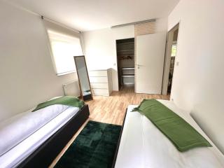 Haus mit Whirlpool & Kamin direkt am Wald - Stolberg - 1