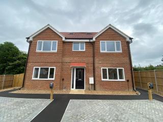 New Gillingham Gem Garden Parking WiFi - Gillingham - 7
