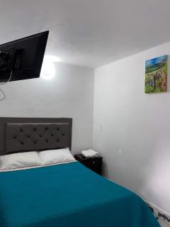 Vista Farallones Hostel - 4