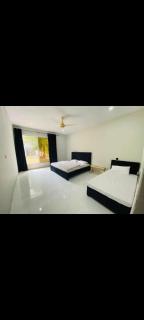 Northern Riverview Resort - - 6
