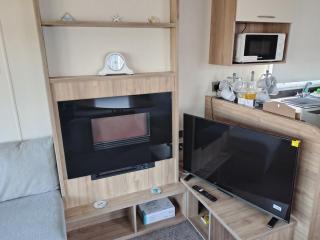 3 bed Sleeps 8 Wifi and Linen inc - Corton - 9