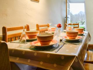 Hen Hafod - Llanfor - 6