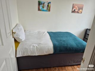 Beautiful home with 3 beds in 3 seperate rooms in Durham free parking - Durham - 2