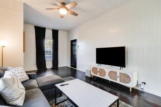 Lafayette Retreat - Private Bedroom & Shared Spaces - Lafayette - 7