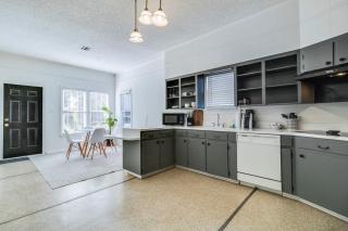 Lafayette Retreat - Private Bedroom & Shared Spaces - Lafayette - 5