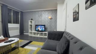2 Bedroom - 2 Bathroom Apartment Oxford Street - London - 1