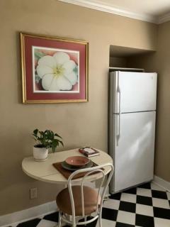 Private Lafayette Getaway Balcony & Kitchen - 6