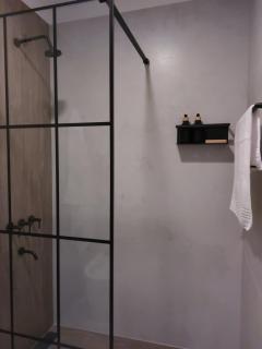 Hermosa y moderna casa a estrenar - 7