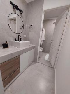 Hermosa y moderna casa a estrenar - Puerto Madryn - 8