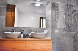 Huge Hidden Hinterland Estate - Canungra - 1
