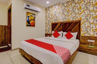Hotel O R.R - Vadodara - 8