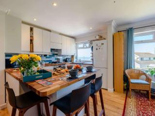 4 Bed in Ogmore-By-Sea 87141 - Saint Brides Major - 6