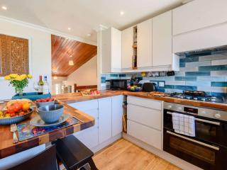 4 Bed in Ogmore-By-Sea 87141 - Saint Brides Major - 5