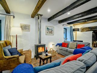 3 Bed in Capel-y-Ffin 93362 - - 8