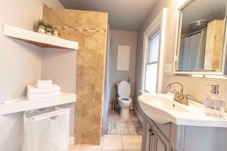 Walkable and Central with 1st flr bedroom and bathroom - Cincinnati - 5