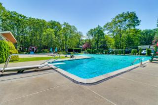 half Mi to Bear Creek Lake Gem with Fire Pit! - Jim Thorpe - 7