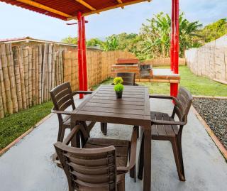 Hot Tub and Movies Under the Stars - Pereira - 5