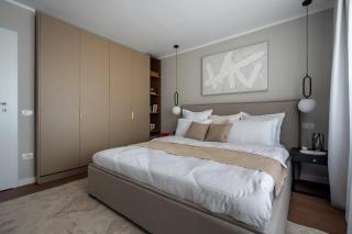 Views! of all the Palaces, 2BR Stunner - Bucharest - 8