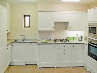 Dairy Cottage - E5279 - 5
