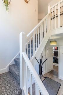 8 Bed Contractor Family Stays Free Private Parking - Southampton - 9