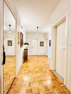 Chic Riverview Apartment - Prizren - 9