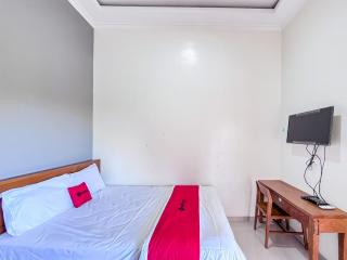 RedDoorz Syariah near Suncity Mall Sidoarjo 2 - Sidoarjo - 3